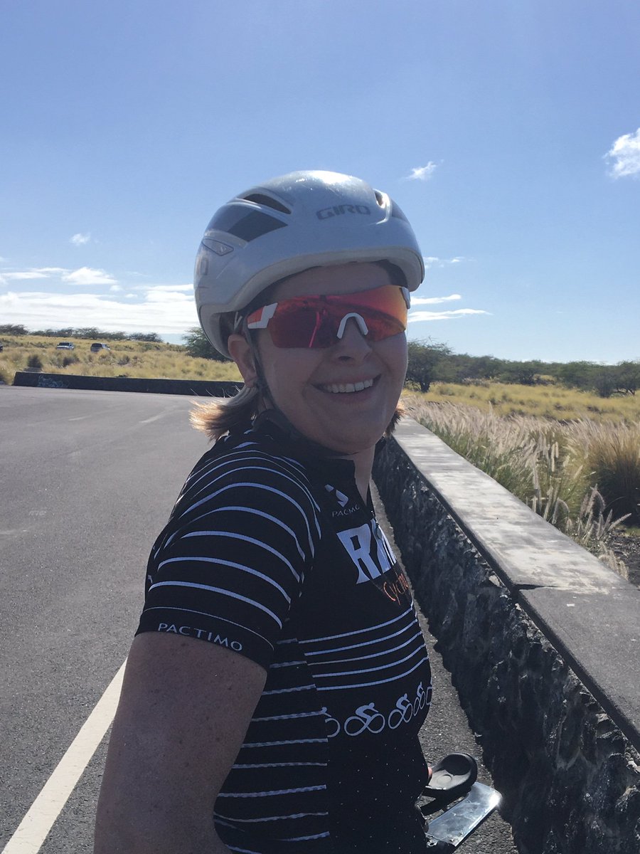 teamatomica's tweet photo. Team Atomica Camp Kona – Hawaii 2020 #run  #bike #athletic #Swim https://t.co/iRuhT95Qsq