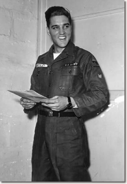 boldamericanpod's tweet photo. #ZBHistory: 1960-Elvis Presley is discharged from the Army after serving two years after being drafted. 

Presley got his notice in 1957 but deferred to finish a movie. He was assigned to 3rd Armored Division in Germany &amp; reached SGT. He also found amphetamines in the Army. https://t.co/QcOONfYDcI