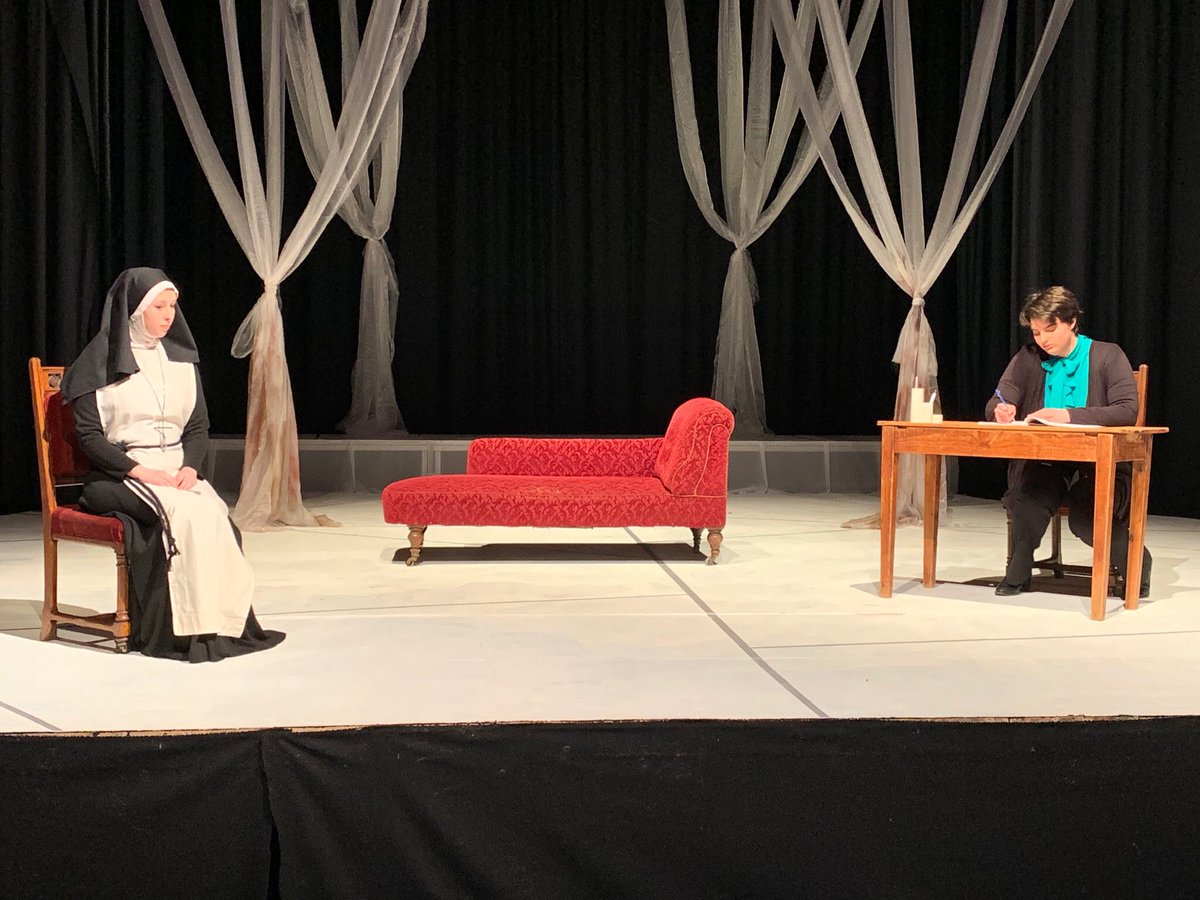 NDS_THEATRE's tweet photo. Huge congratulations to our talented #alevel #drama students on a brilliant exam performance tonight. #happyteachers #scriptedperformance #nailedit 👍👍👍👏 https://t.co/FmZHqP8eKH
