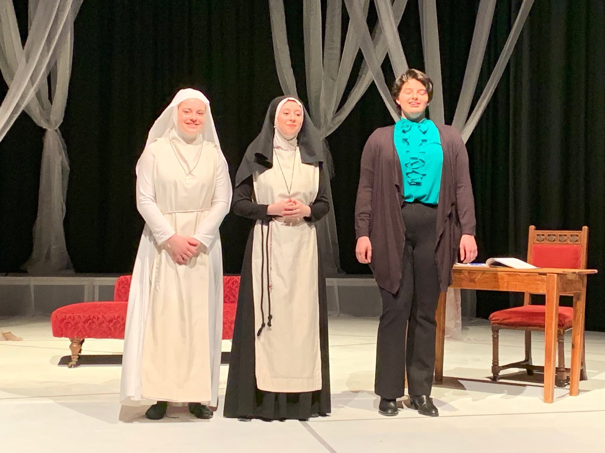 NDS_THEATRE's tweet photo. Huge congratulations to our talented #alevel #drama students on a brilliant exam performance tonight. #happyteachers #scriptedperformance #nailedit 👍👍👍👏 https://t.co/FmZHqP8eKH