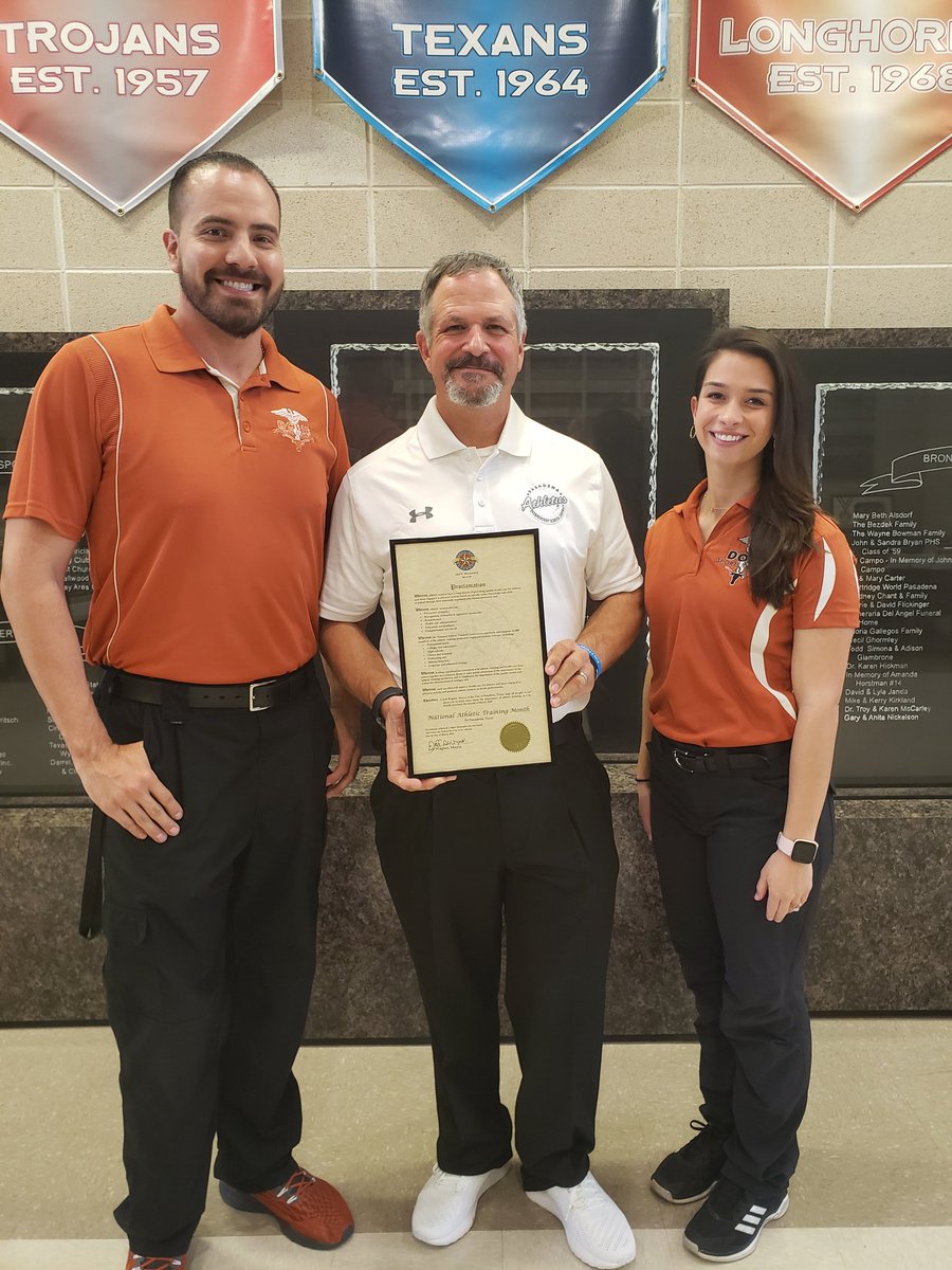 DobieSportsMed's tweet photo. So today a BIG thing happened...the City of Pasadena recognized March as National Athletic Training Month. It was an AMAZING experience to be apart of this &amp; get some well deserved recognition. S/O to @LobosSportsMed for pointing us in the right direction to make this possible!!! https://t.co/mvR2eYGUfi