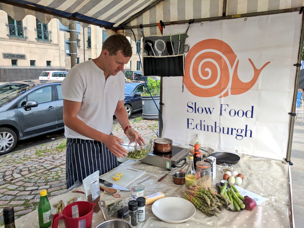 SlowFoodEdin's tweet photo. On Saturday 7 March join us @EdFarmersMarket for all things #rhubarb with #CooksAlliance @SteveBrownChef from @edinfoodsocial.
#SlowFood #GoodCleanFair #Edinburgh https://t.co/7lCGA8tLkf