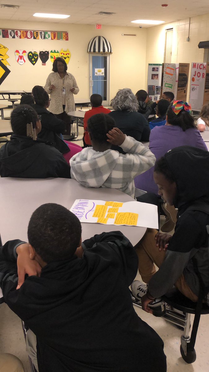21CCLCSOCSD's tweet photo. Ms MsGaha from the Census Bureau discusses the importance of the census for students in Mississippi @ AMS after school program. #starkvillespark https://t.co/07knZyycPt