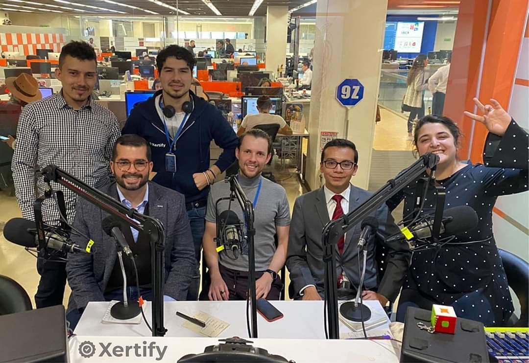 xertifyco's tweet photo. Estuvimos hablando en #EntreClics del periódico @ELTIEMPO
.
Un Podcast que puedes encontrar en Spotify
.
Sobre el #Blockchain💡, sus usos y los retos revolucionarios en tecnología y en soberanía digital.
.
https://t.co/CsVGGZixSX
.
#Podcast #TeamXertify #Blockchain #Tecnología https://t.co/qhU89QszHa