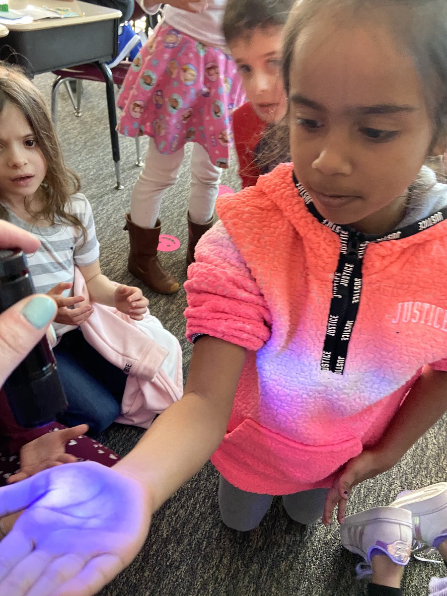 Thanks to Ms. Dykas for showing us the importance of hand washing to prevent illness!