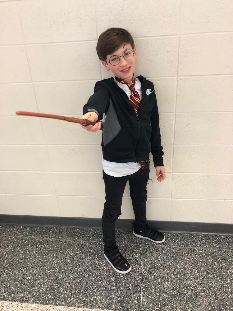 SchindewolfKISD's tweet photo. Expecto Patronum! ⚡️ #PackWithImpact 
@aggielgh @berger_fun @MrsHale_SIS @MrsHigginsKISD https://t.co/32qQ4cw4Sl