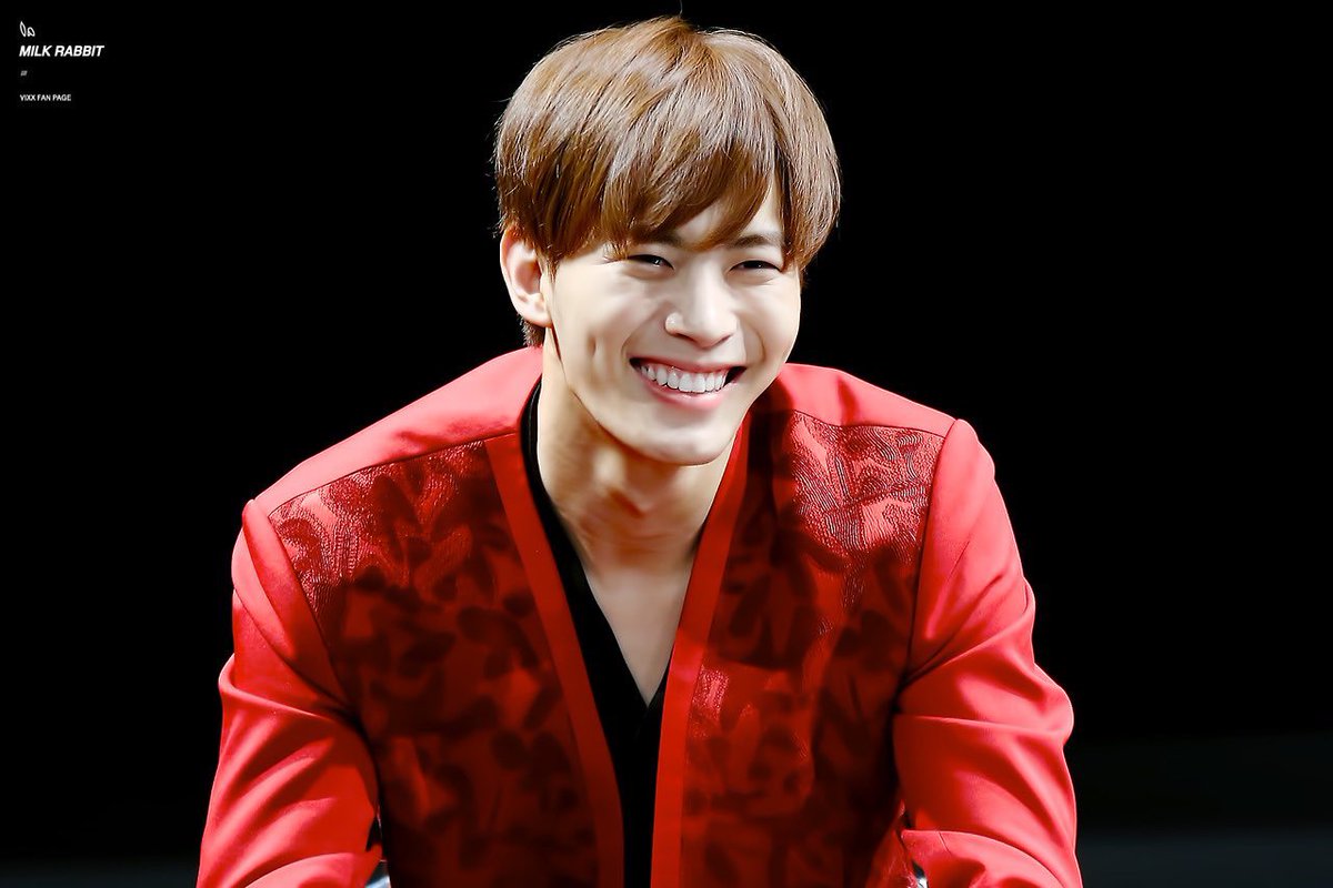  𝚍𝚊𝚢 𝟼𝟺/𝟹𝟼𝟼his smile is what helps me get up in the morning. deadass #WeLoveYouHongbin  #홍빈_사랑해