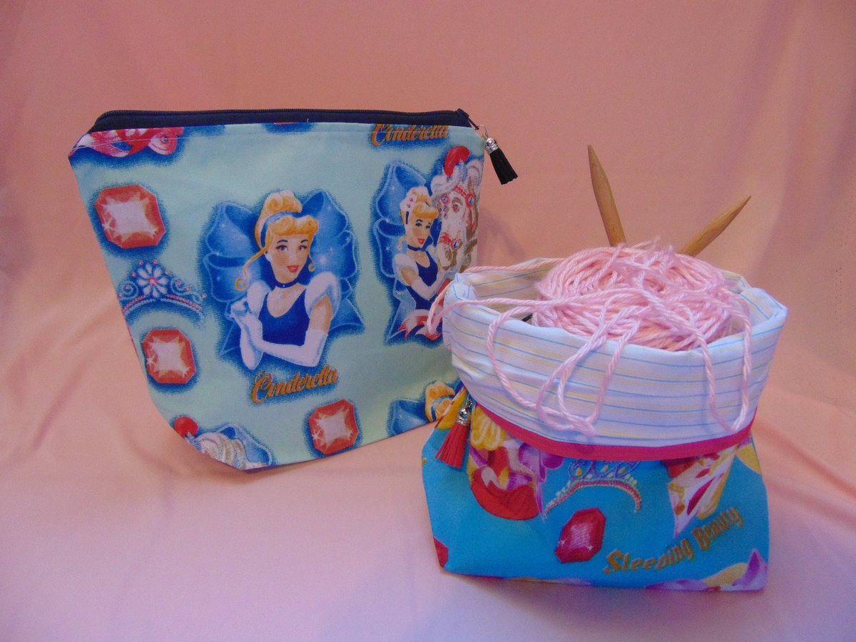 BagsIris's tweet photo. Excited to share the latest addition to my #etsy shop: Knitting Project Bag #supplies #crochet #bag #knitting #crafts #organization #small #princess #handmade #listmyetsy #WednesdayMotivation #knit #crochet  #yarn #yarnlove #projectbag 
 https://t.co/oBR0qdFEeN https://t.co/NmemyWoQpM