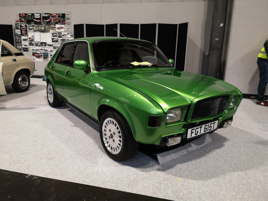 andyps1275's tweet photo. @tonyguest85 @TisI_LeClerc @CCCuration @ClassicGaz @LindaC_B13 @ThePollitt @Rockstarscars @MinxGenie @Si_Browse @YTimesMotoring @GeorgeCochrane1 It looks great, I enjoyed seeing it at the NEC in November https://t.co/Z9XqNxEQH3