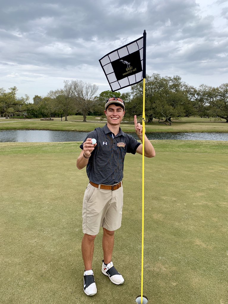 LoyNOGolf's tweet photo. 🚨🚨 ACE ALERT 🚨🚨 Congrats to Freshman Chase Venn on his first career Hole in One on hole 16 at @GC_AudubonPark https://t.co/5IgWEfqVVl