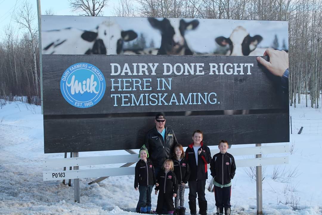 Anna Regele tweet media