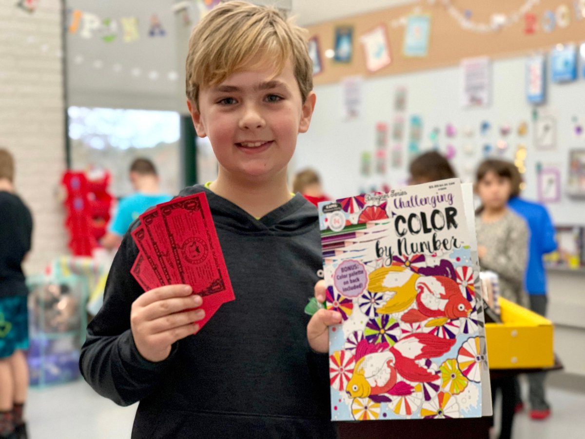 AnthonySchool's tweet photo. What a fun week we're having! Parents, remind your students to read, help them log those reading minutes, and ask for sponsors. You can help develop your child's love of reading, and raise money for TAS! https://t.co/O7aVsm9Qi5 #TASParentCrew #PawsonPages https://t.co/A4ulMnTC2L