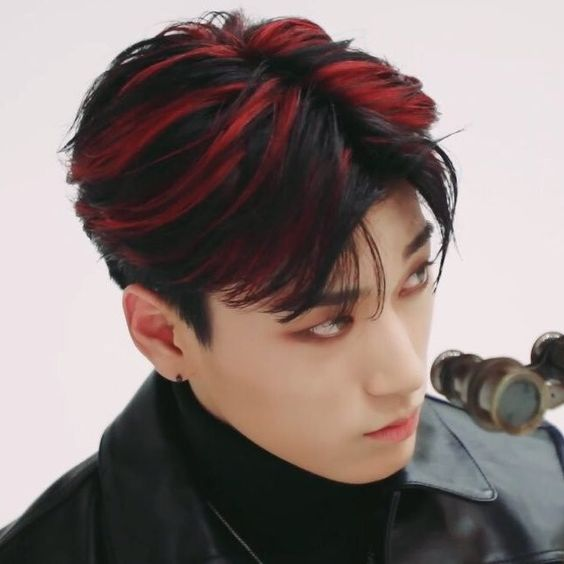 ManuelaTuan's tweet photo. 𝑊𝑜𝑜𝑠𝑎𝑛 𝑎𝑢 | 𝐁𝐚𝐝 𝐁𝐨𝐲 𝐓𝐡𝐚𝐭 𝐈 𝐋𝐨𝐯𝐞

Wooyoung, um garoto estudioso e certinho que odeia se meter em confusões e segue as regras se apaixona por San, um bad boy super popular que adora quebrar as regras https://t.co/M6dVMa2rDA