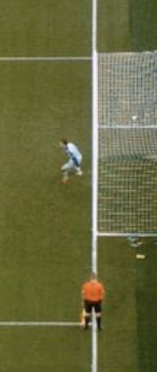 thfcadi's tweet photo. oh and also. but nah, it’s tottenham, who cares right? https://t.co/c2tagow71j