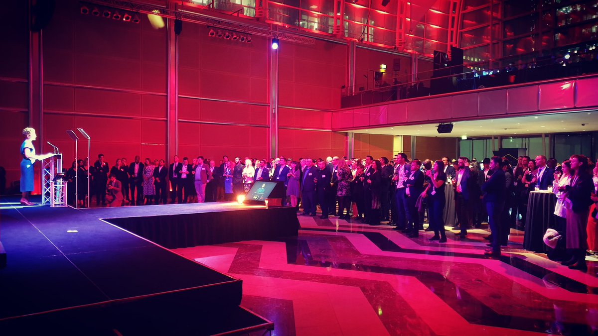 Oli Barrett tweet media