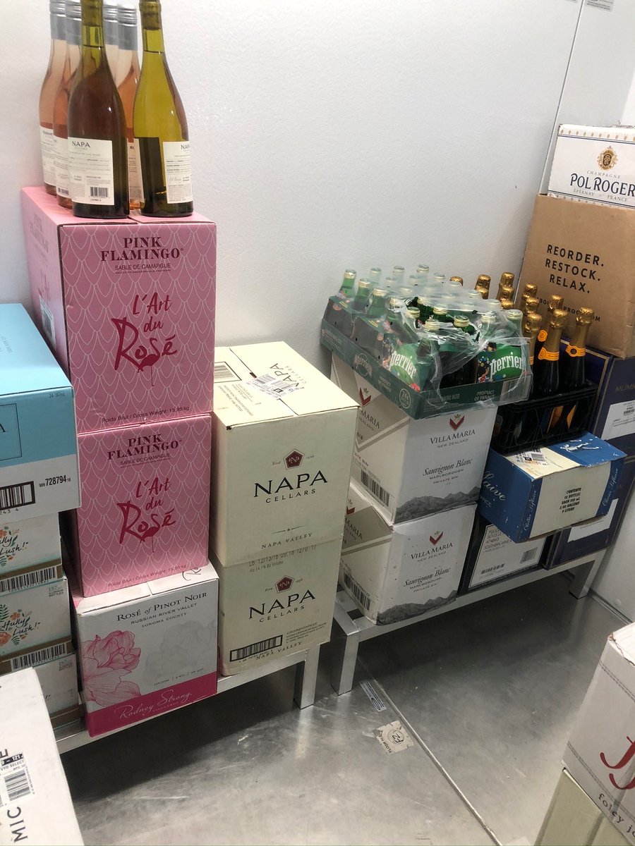 Cambro1's tweet photo. Here's a special #WineWednesday #Camhack for you: Camshelving Premium Series + Angled Drying Racks to create efficient & food safe shelving designed to hold wine and champagne ๐พ Cheers to another creative solution provided by #Shelving4Life ๐ฅ
๐ธ via @FinnFSFL https://t.co/gMe5F73l6A