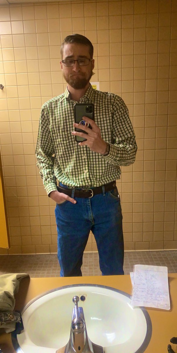 Arames_ED's tweet photo. Had an interview today for a promotion within my company. Only one other person interviewed. Needless to say I won a 1v1 irl today. Here’s to a new chapter. 🍻 https://t.co/MLpaei3Hjg