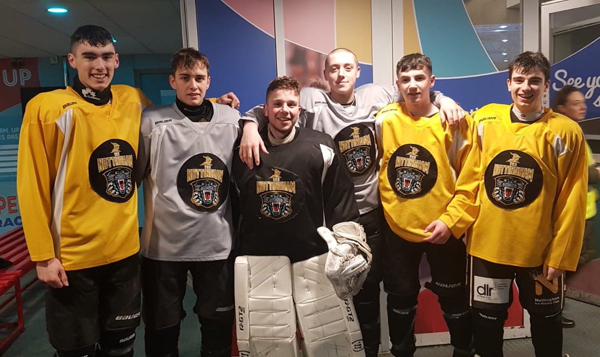 _TheLionsPride's tweet photo. Big Thanks to Tim Wallace for a great on ice practice session with @PanthersIHC including Toby 16, Louie 16, Luca 17, Bailey 17, Jack 15 and Tom 18. These kids are just a selection from our @OfficialNIHC development pool in #Nottingham https://t.co/RnfvkIoPey