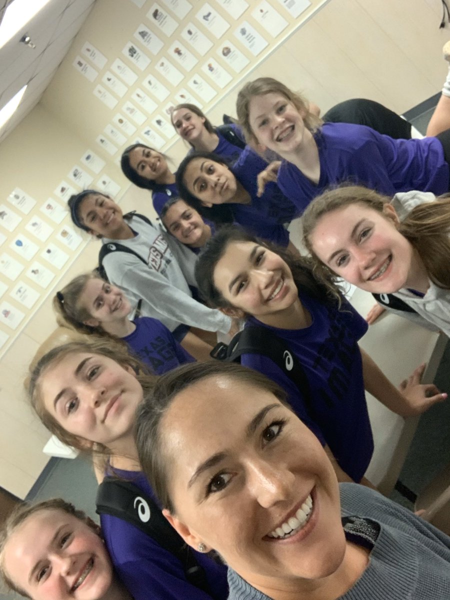 heistacademy's tweet photo. Had a great time with @tximg 14 Black last night helping them prepare for @crossroadsvb this coming weekend!
“Be Where Your Feet Are”
“Breathe”
“Think Good Thoughts”
“You Belong”
“Communicate With Purpose”
#MindMattersMost https://t.co/etoIaoJGHx