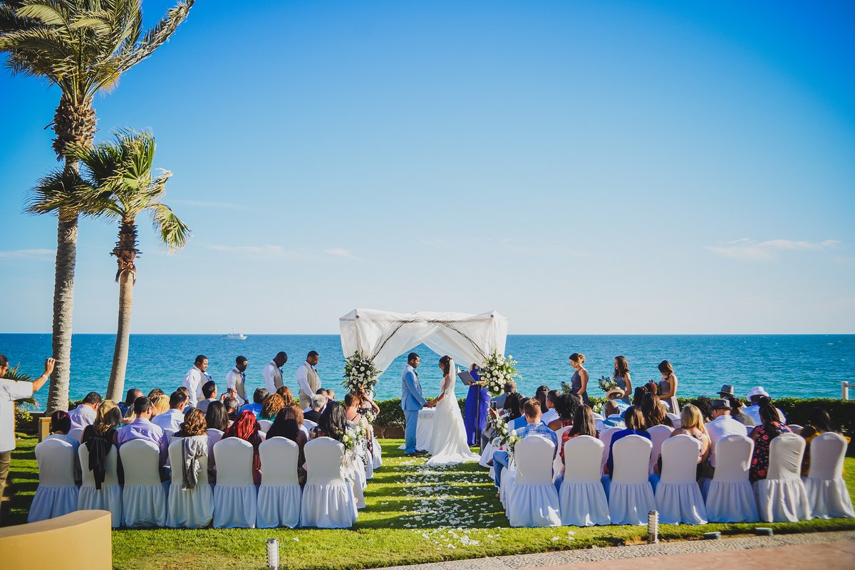 Las_Palomas's tweet photo. Planning for your big day? Stop by the Arizona Bridal & Wedding Expo March 7th & 8th to check out what Las Palomas has to offer to make your beach wedding a reality! See you at the Expo at the AZ State Fairgrounds! #azbridalexpo #azbride #beachwedding #WeddingWednesday https://t.co/7MVz2FTkkR