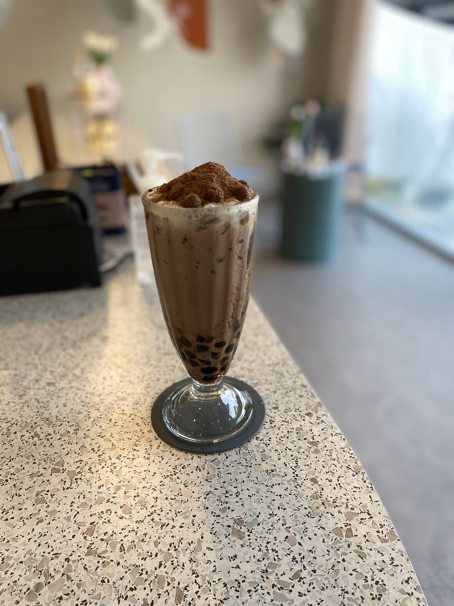 gzsomething's tweet photo. Babe Boba by SSW
ร้านขนมมุมิน่ารัก แสงในร้านดีมาก โทนสีสวย ขนมหน้าตาดีทุกอย่างจริงๆ
ร้านอยู่รามคำแหง 24 มีที่จอดรถนะคะ
@aroii #รีวิวคาเฟ่ #อร่อยบอกต่อ #รีวิวกรุงเทพ @ReviewCafe_TH #reviewCafe_TH https://t.co/s6UjM9sONM