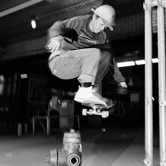 arrowskateco's tweet photo. ↗️🚒 @arm.vs.day 📸📸 @flashing.lights https://t.co/caPgPwjjKL