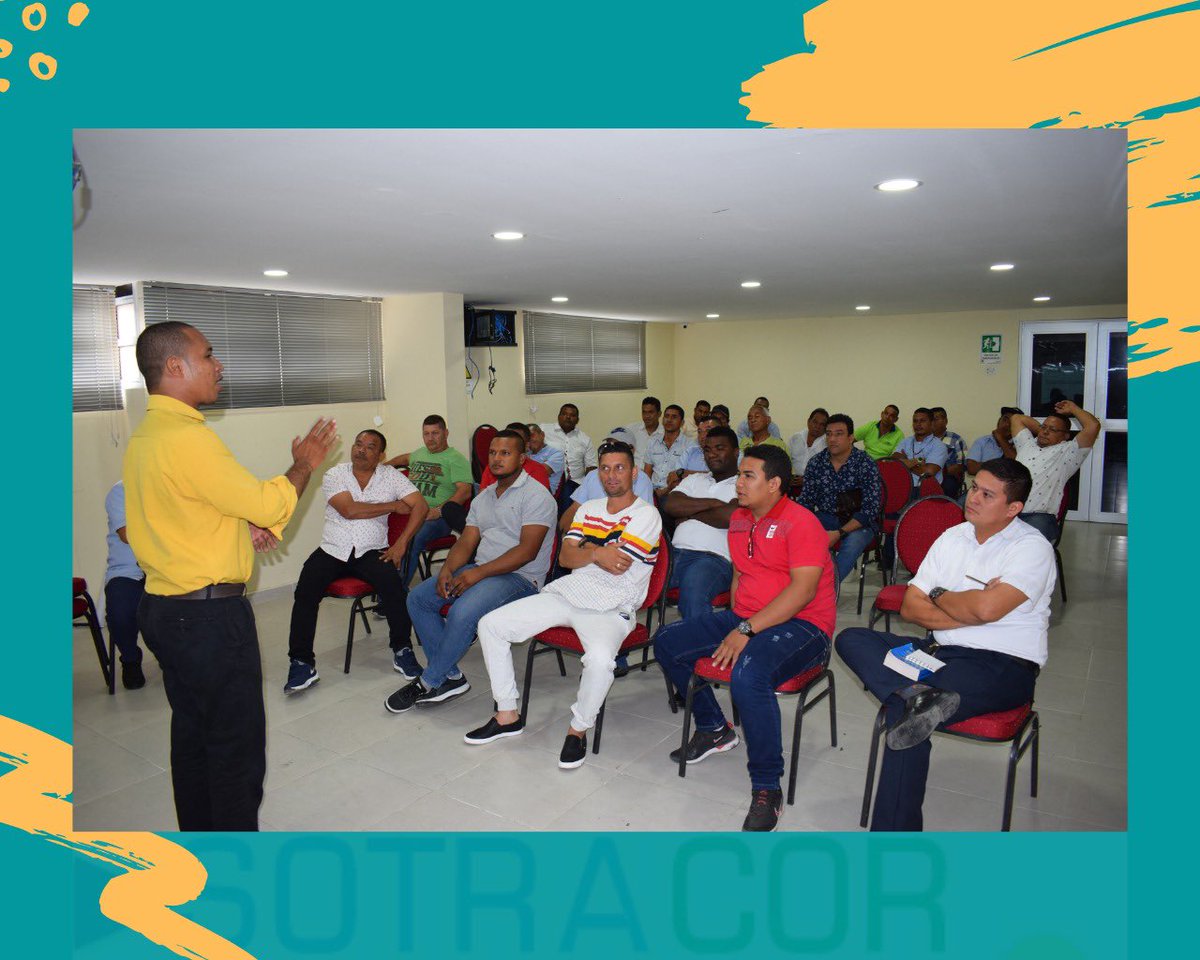 SotracorSA's tweet photo. Para Sotracor S.A eres importante, por eso durante tres días, 180 conductores fueron capacitados en seguridad vial🚌 y primeros auxilios⛑; con el fin de prepararlos ante una posible emergencia y darles a conocer la legislación vial legal vigente ( Código de Tránsito).🚸 https://t.co/lz66oqrDtn