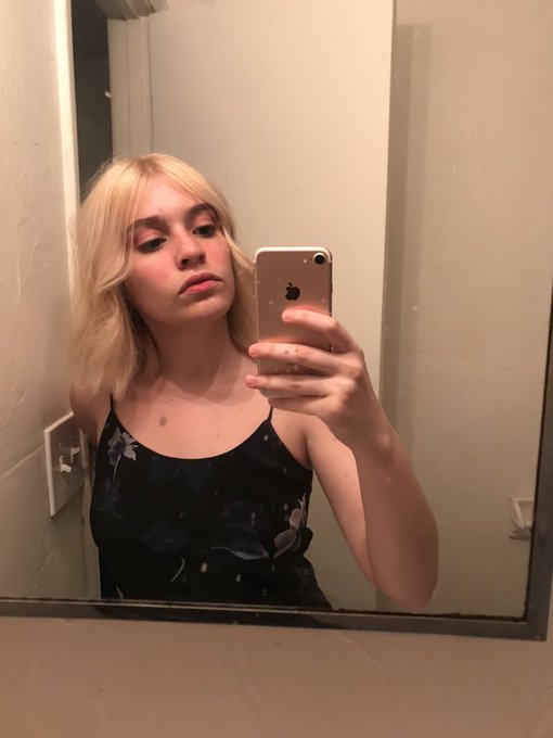 💕🥺🎀✨ https://t.co/GSeuub2wYU<a href="/tag/manyvids"class="tags"><span>#manyvids</span></a><a href="/tag/mvsales"class="tags"><span>#mvsales</span></a>