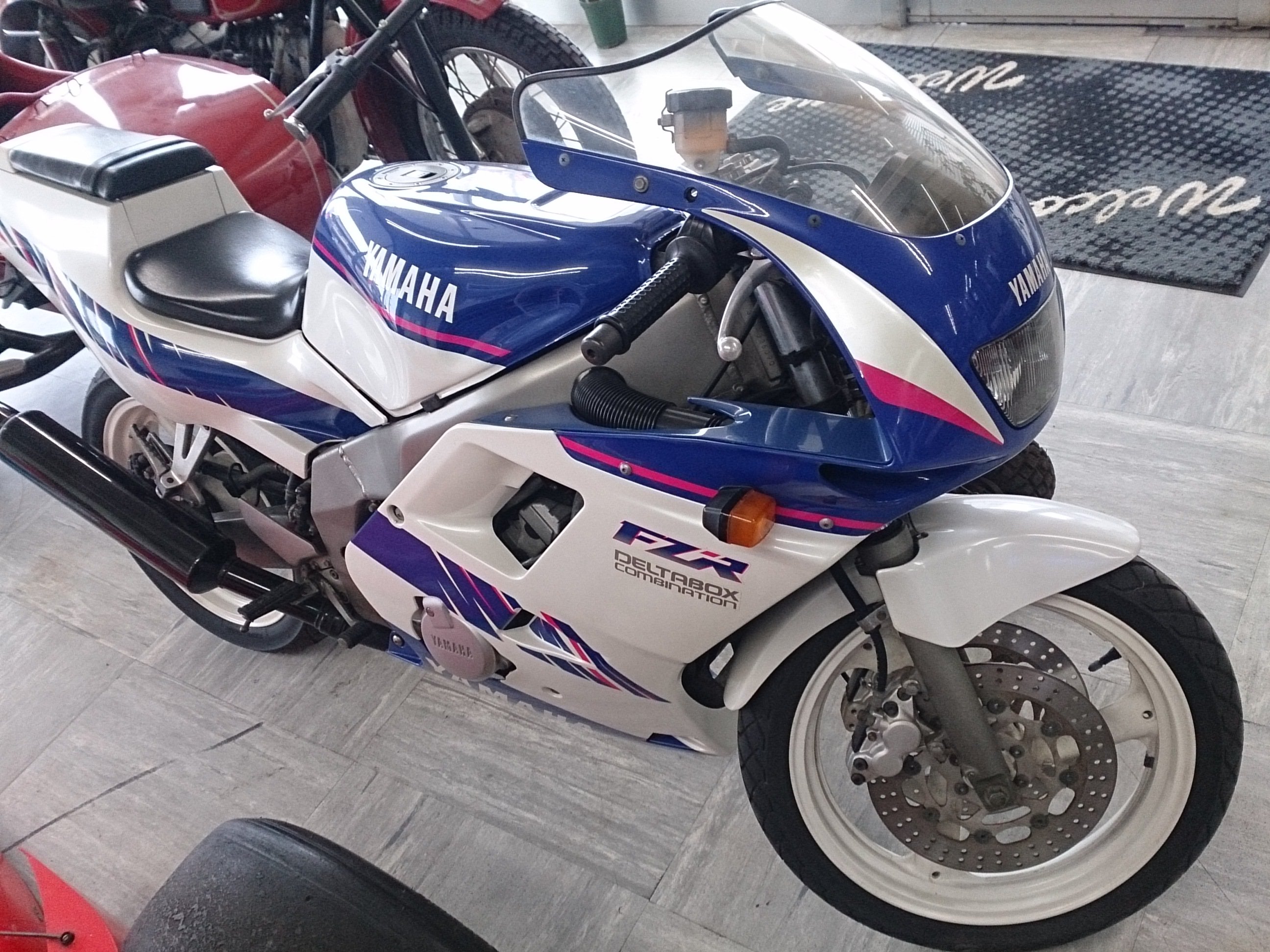 FZR250R 3LN3 フロント一式 | testes.metalesp.com.br