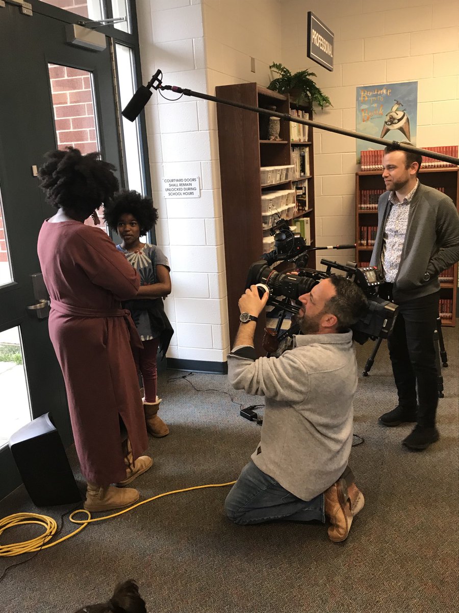 Discovery_elem's tweet photo. We are extremely excited to be a small part of Bellen’s More than Peach Project and can’t wait to see the airing on Friday, 3/6 on @TheTodayShow ! I hope everyone will be able to tune in!!!
@BellenTheBee @MrsATysonLCPS #lcps19 https://t.co/zViFj1Agpp