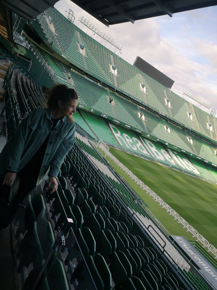 angelatibuca's tweet photo. #SemanaMujerBetica @RealBetis 💚 https://t.co/tQtwgvnb0q