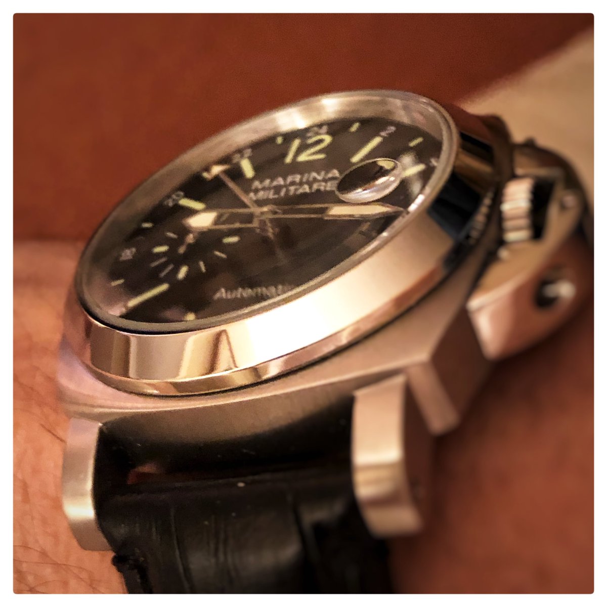 WorldAffordable's tweet photo. Luminor GMT homage, a timeless design that stands Panerai out from the rest #wotd #watchesofinstagram #watches #homagewatch #homagewatchclub #parnis https://t.co/RDpBwtmCFx