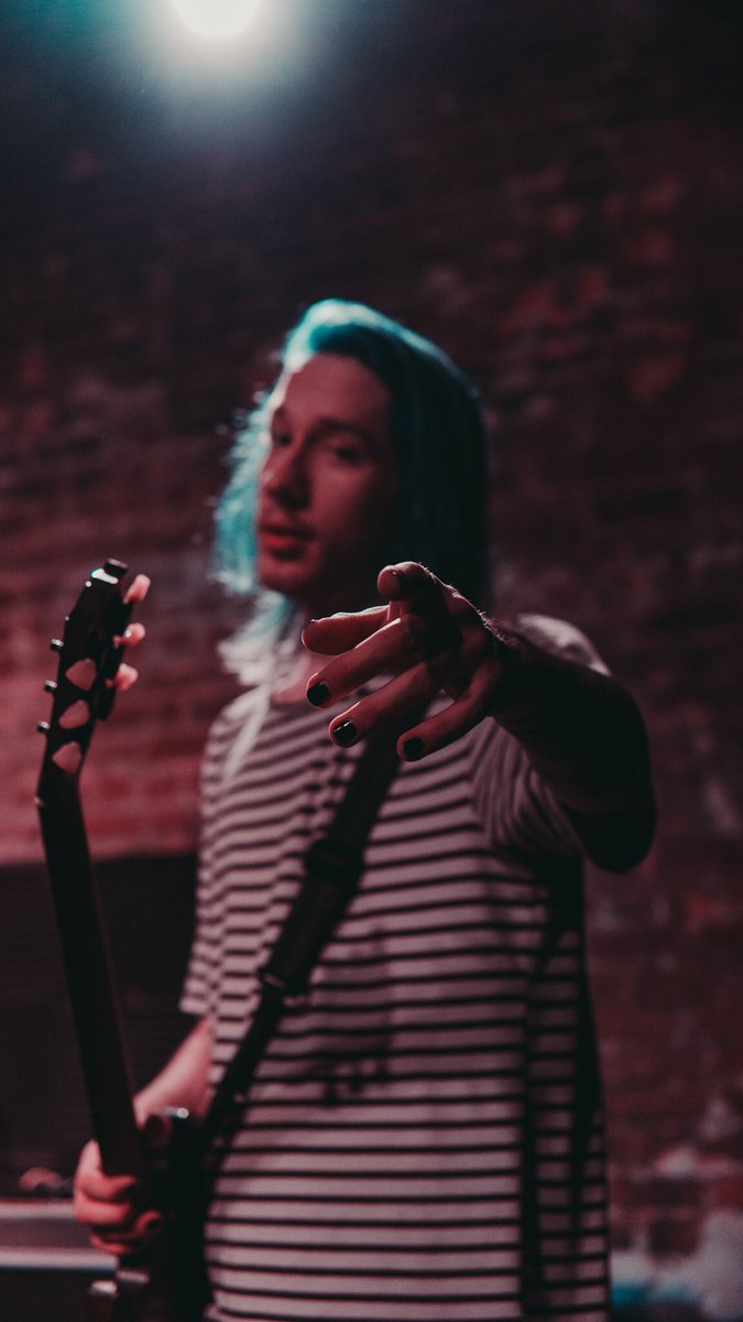 AVOIDKICKSASS's tweet photo. EL PASO👉🏼👉🏼
Rockhouse tonight w/ @MotivesOH (the best screaming boy band from Cleveland, OH) &amp; us (a band that kicks ass) 
Sounds like a good time eh??? https://t.co/XiQrEObRLG
