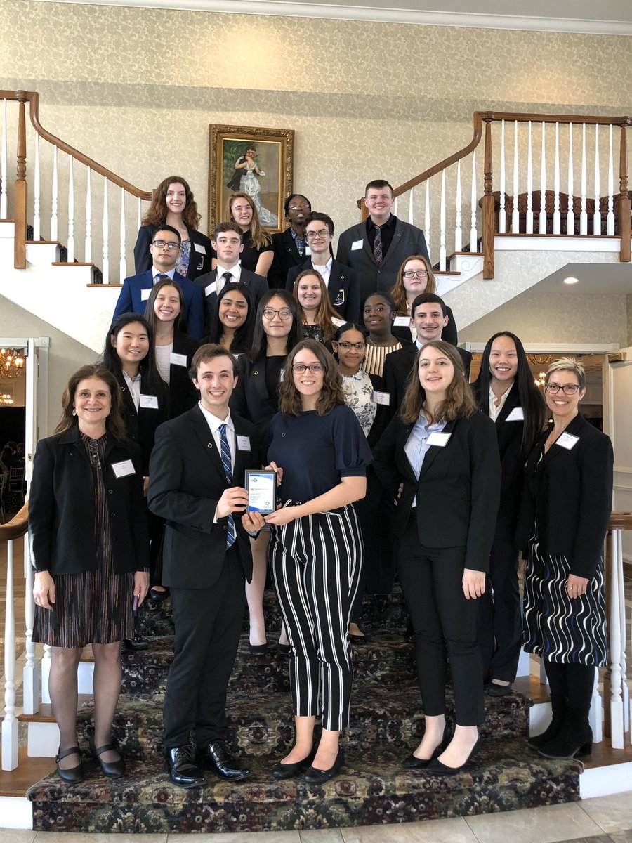 SHELTONDECA1's tweet photo. Shelton DECA at state development conference today, what a great day!! https://t.co/hmspu0dI5X