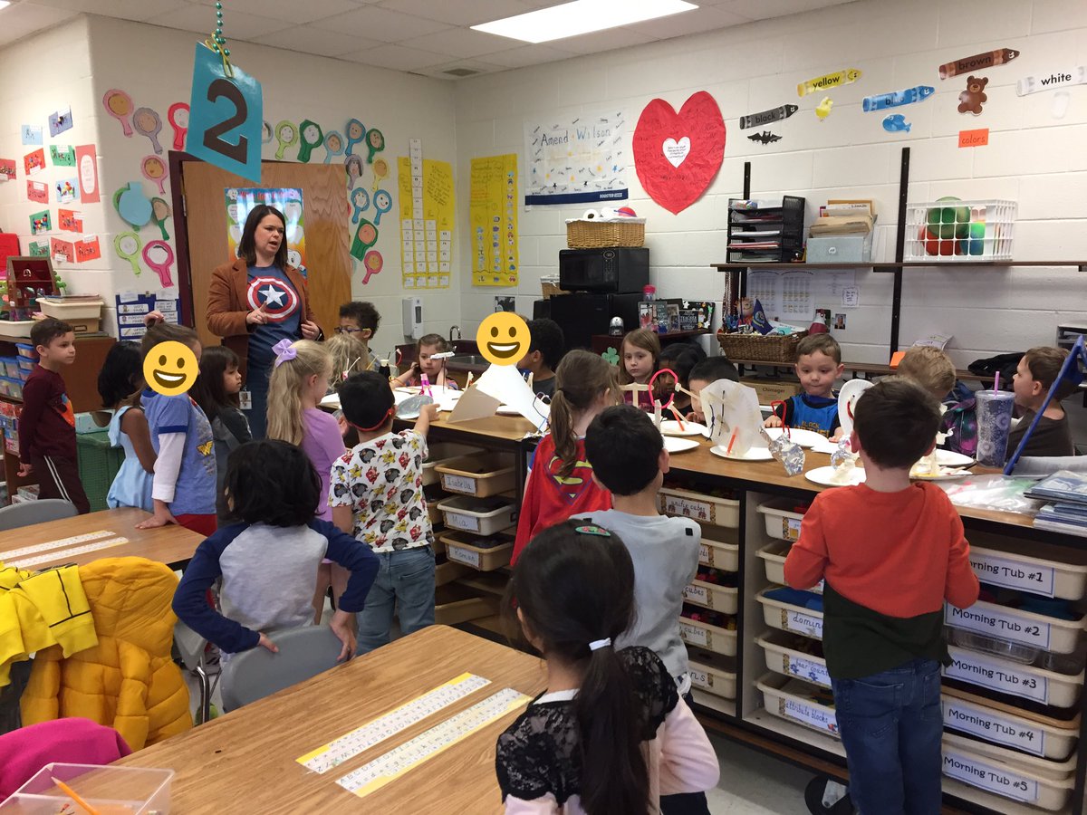michelleamend5's tweet photo. More engineering creativity with @mrskdempsey! We loved our wonderful class “team” #pbis reward for remembering the two R’s in RiveR! @dedewilson13 #LRelem @MrsTerryLRES @mrs_avent https://t.co/Ks2KLFXQXX
