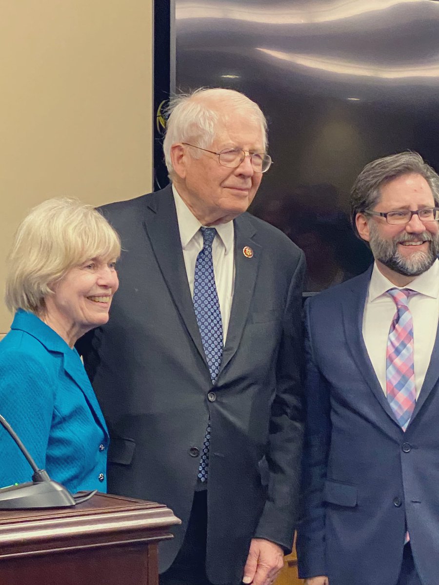 HumFed's tweet photo. Thank you @NEHchair for your beautiful six word recognition of retiring FSHC president during #HumHill20 congressional reception: @emackintosh : great mind, small ego, big heart. We couldn’t agree more. https://t.co/aZeORudmVB