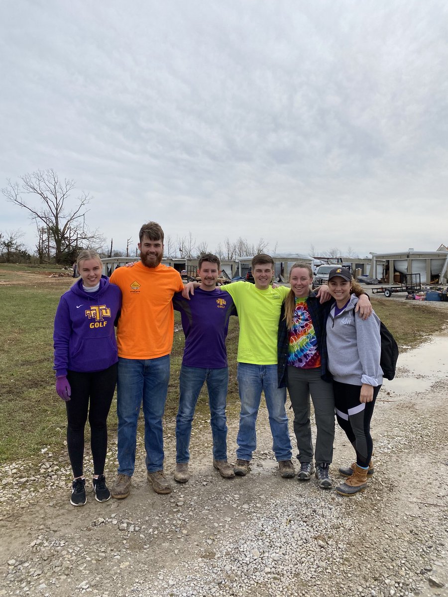 ⁦<a href="/TTUGolf/">Tennessee Tech Men’s Golf</a>⁩ ⁦<a href="/TTUWomensgolf/">TN Tech Women's Golf</a>⁩ coming together to help this community.  Couldn’t be more proud.   #CookevilleStrong