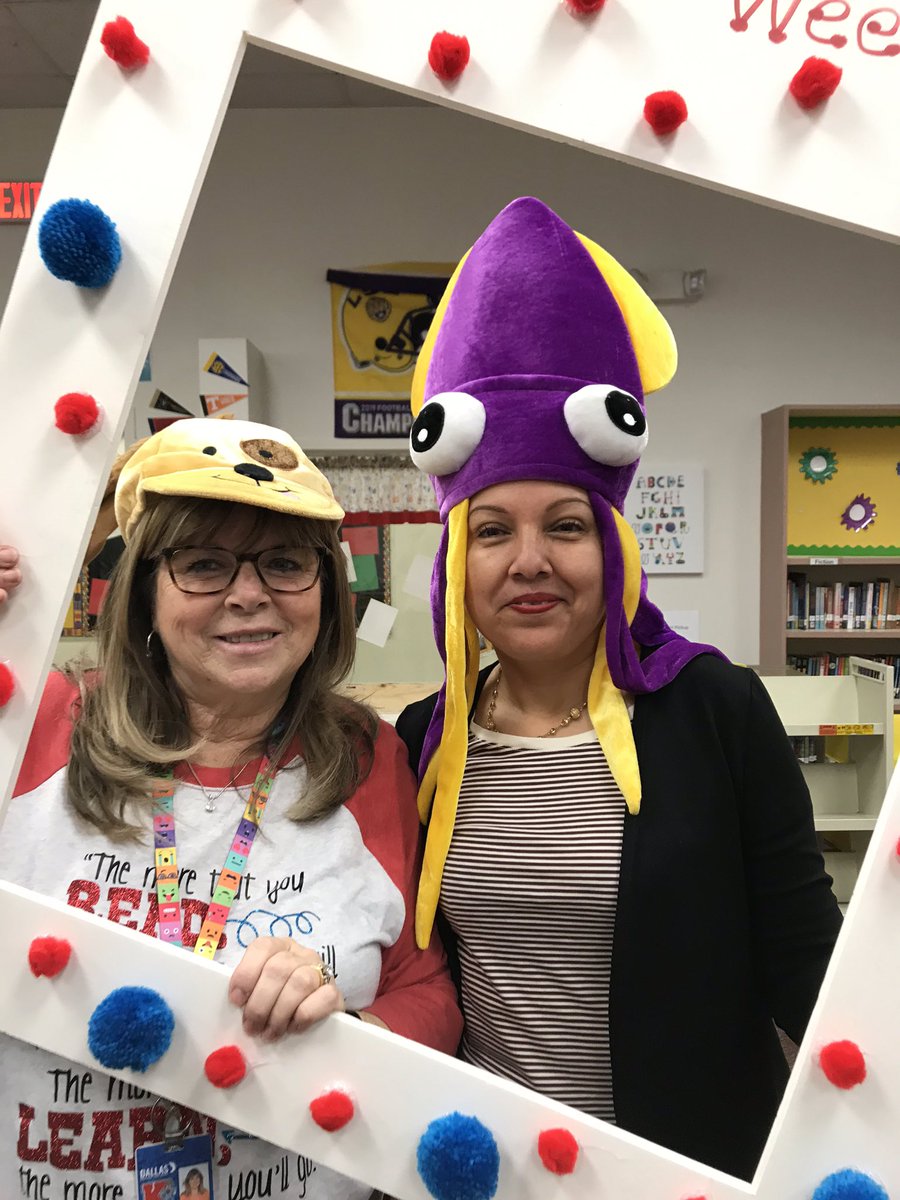 Debsims54's tweet photo. Dr Seuss week! Fun times, fun activities... https://t.co/t8g3pvzJFm