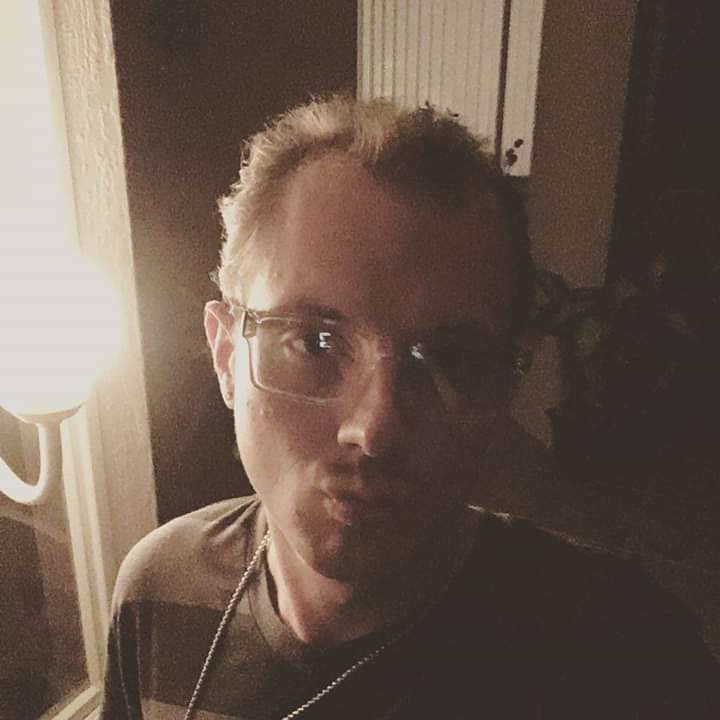 thetravisrshow's tweet photo. #NewProfilePic https://t.co/VvcHZpIkUe