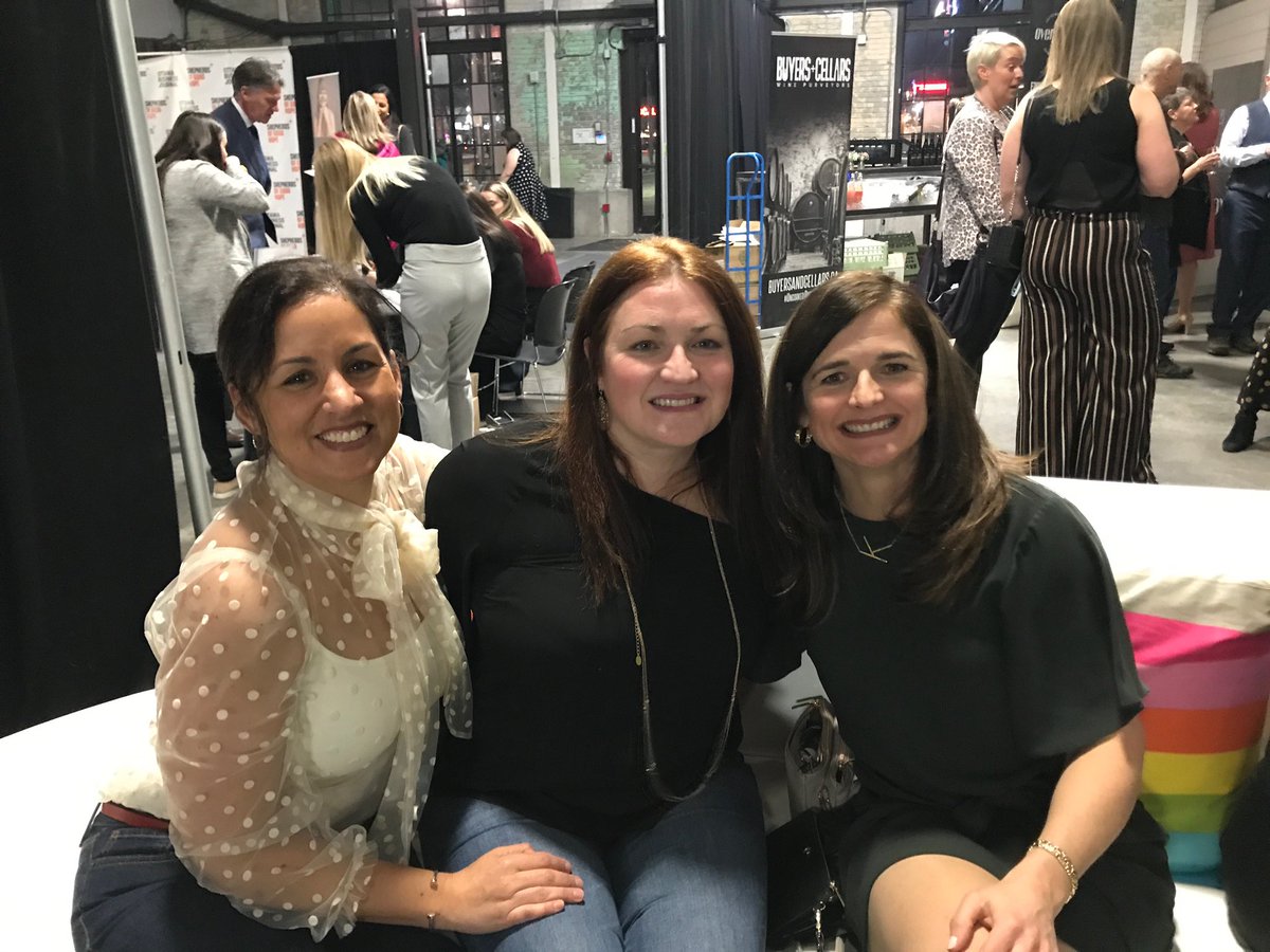 I’m so lucky to have beautiful friends doing incredible things in our community - like trying to end homelessness in Ottawa. Thanks @DeirdreFreiheit and your dedicated team <a href="/sghottawa/">Shepherds of Good Hope</a> for another fantastic #tasteofhope2020 event. My belly and my heart is full. #endhomelessness