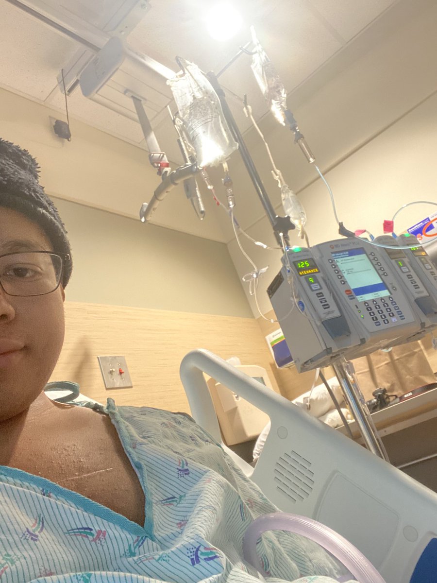 kalels7's tweet photo. Hey @elonmusk  I can’t do a make a wish because I’m 20 years old but If you can help me out and let me ride in a Tesla since that’s always been my wish that would be a dream come true 🚘#cancersucks #Tesla #makeawish #bestcarcompany #fightingcancer https://t.co/xU8xKmoe2I
