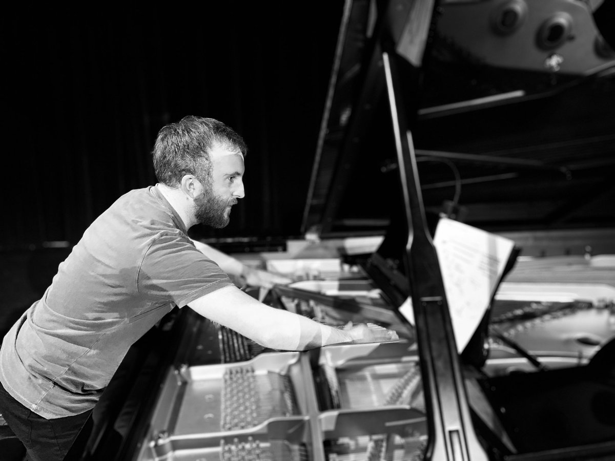 northeastklang's tweet photo. The superb Ben Smith in action, performing Globokar’s “notes for a pianist” at this evenings concert. The fantastic, and indomitably hard-core programme ended with a stunningly beautiful interpretation of Lemma-Icon-Epigram. What a great evening! https://t.co/Z01Ju7rx2p