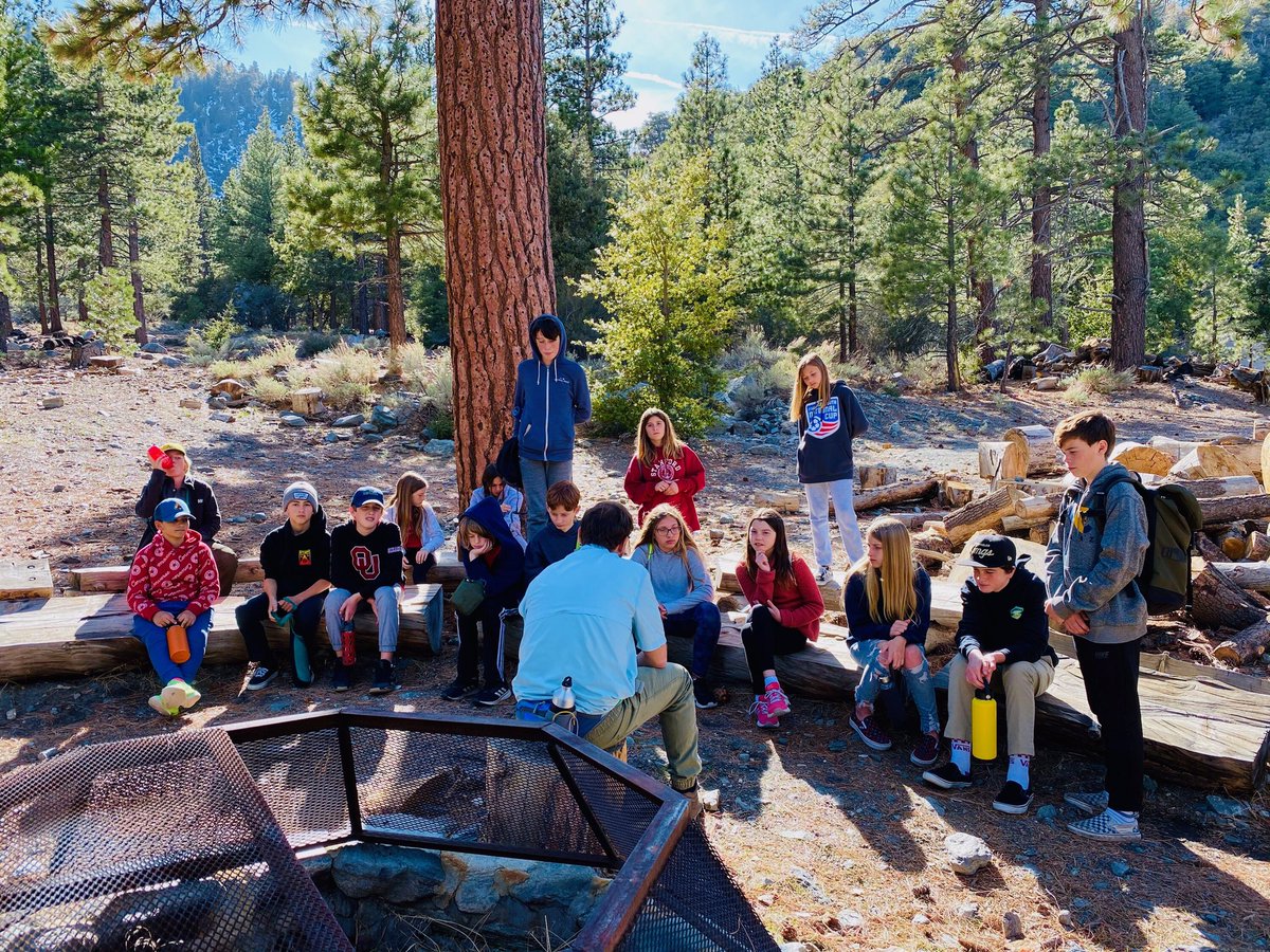 valley90254's tweet photo. Group lesson starts now! 6th grade OSS, Wrightwood. https://t.co/bqzXKGMhvv