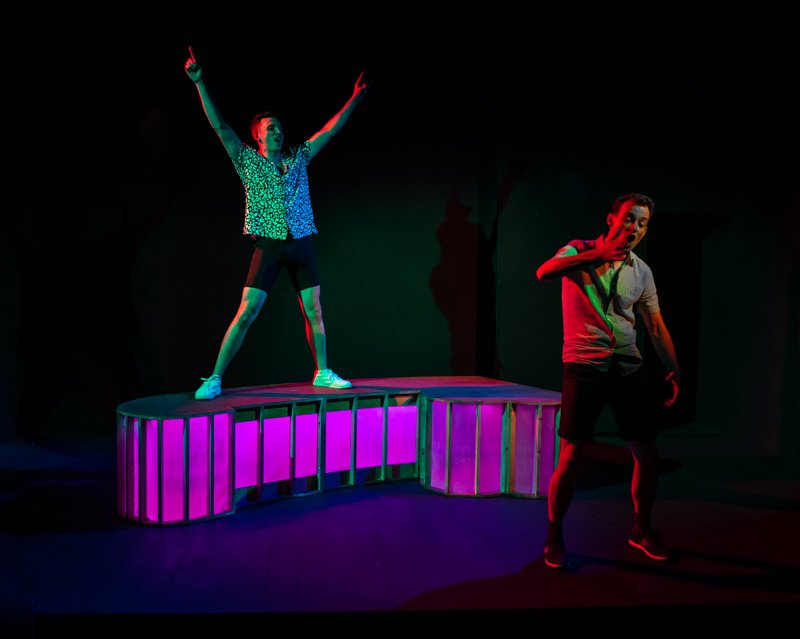 RevWhoGuest's tweet photo. Another excellent offering in a matter of weeks from @OneDuckTheatre this time @VAULTFestival. Brilliantly written & performed #LADplay takes a long hard look at men torn by an expectation to man-up & a lack of confidence. @rpdunlop #AlanMahon @tjamesmartin https://t.co/vLOsMIOVtX