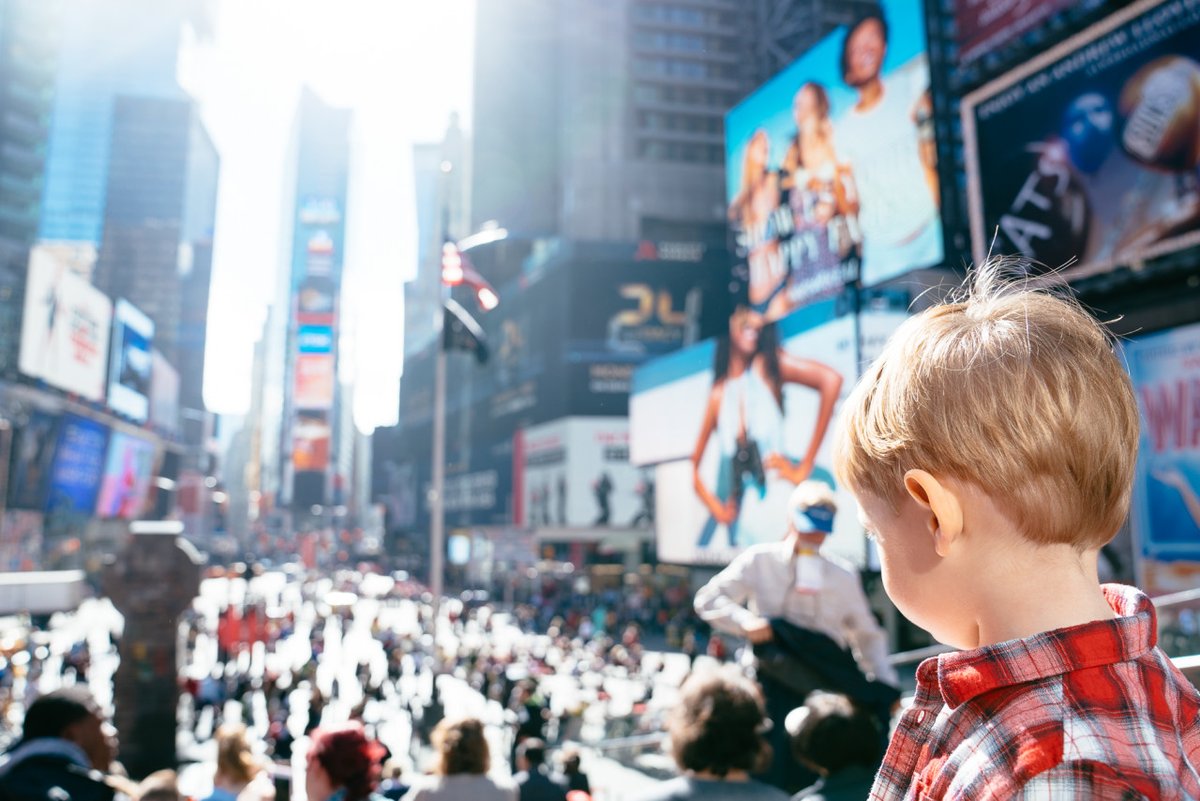 gowithnugget's tweet image. Visiting Times Square with kids? Here’s how to navigate the crowds and how to hit the highlights like a local! Listen to Go With Nugget for Parents for the inside scoop. bit.ly/2DbqyZm #familytravel #TakeFamilyTime #gowithnugget #podcasts #iloveny