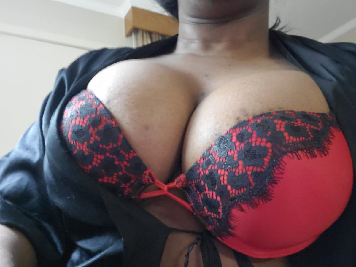 MsTerriX's tweet photo. Hi, gents! I hope to make some new friends soon! I'm well reviewed on #eccie #oh2. Mention references if you have them. Text 6013472527 anytime. π #date #companion #sexy #ootd #neworleans #dateneworleans #slidell #dateslidell #nola #mardigras #lingerie https://t.co/0wwkwJG825