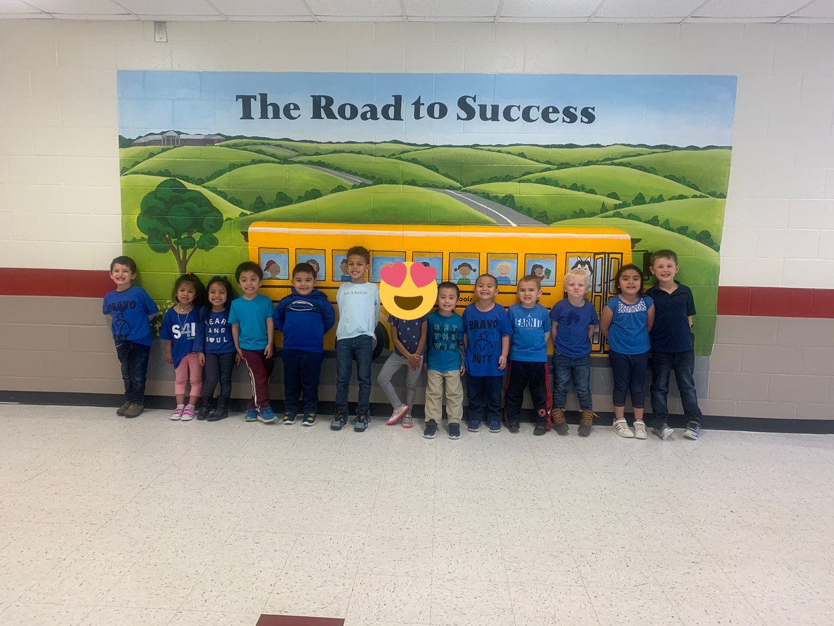 MrsWillisKinder's tweet photo. Supporting our friends for Exceptional children’s week by wearing blue for Angelman Syndrome yesterday, we are strong for life today and then we have been having a blast for Read Across America Week! @Hasty_Huskies #BeDoHaveGive #shoegame #directeddrawings #catinthehat https://t.co/7O3qpIsPYr