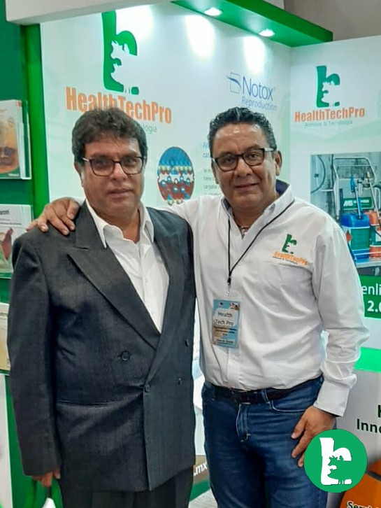 HealthTechPro1's tweet image. Visitantes distinguidos en nuestro stand en AVEM 2020, aqui nuestro especialista el MVZ Carlos Gómez con el Dr Jasso Gerente de producción de la empresa El Calvario
#healthtechpromx