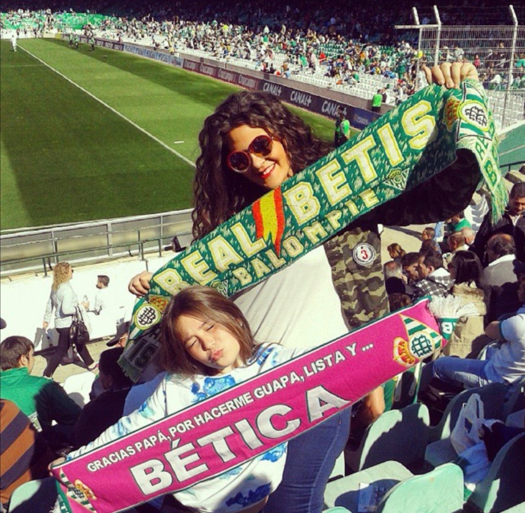 angelatibuca's tweet photo. #SemanaMujerBetica @RealBetis 💚 https://t.co/DybICDtfwo