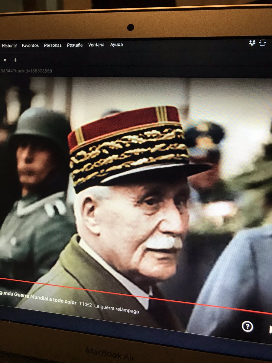 bostonrex's tweet photo. Estaba viendo un documental de la Segunda Guerra Mundial y chamo ... José Vicente estaba ahí, ya estaba viejo y todo https://t.co/rV8mYT87hP